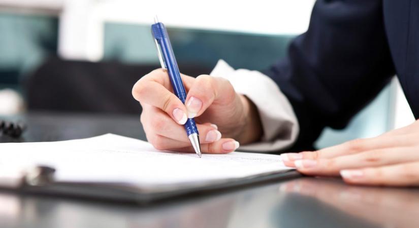 Még ki sem írták a választást, máris folyik a nyomásgyakorlás