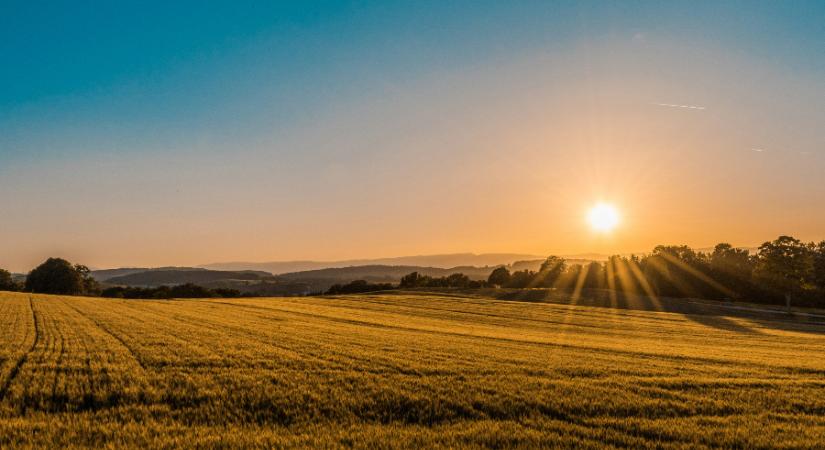 A magyarok népszerű nyaralóhelyein valami történt a napsütéssel