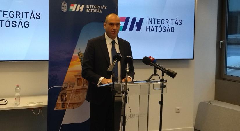 Küszöbön a vádemelés az Integritás Hatóság vezetője ellen