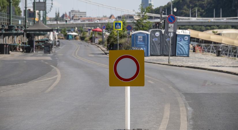 Új forgalmi rend lép életbe a rakparton május 1-től