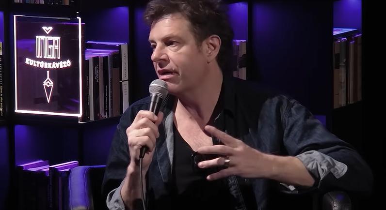 Tilla, miután a Tiszára szavazott, marad Mészáros Lőrinc a TV2-jénél