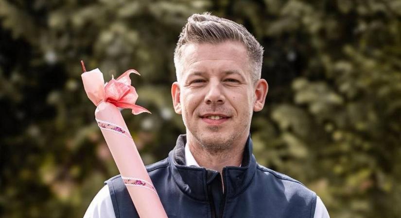 Ezek szerint messiás úr választási győzelme hivatalos állami ünnep innentől