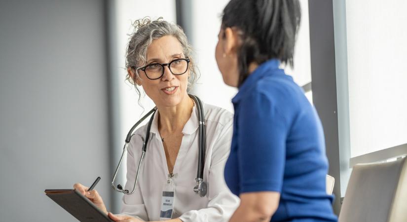 Rengeteget spórolhatsz tb-támogatott gyógyászati segédeszközökkel: itt a lista, így igényelheted