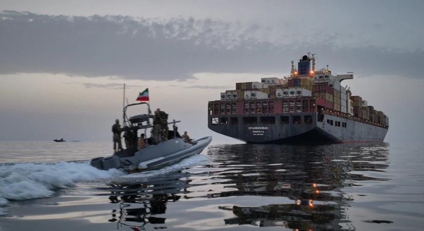 Elképesztő fordulat az olajpiacon. Az egyik olajhatalom döntése sokkalta az OPEC-et