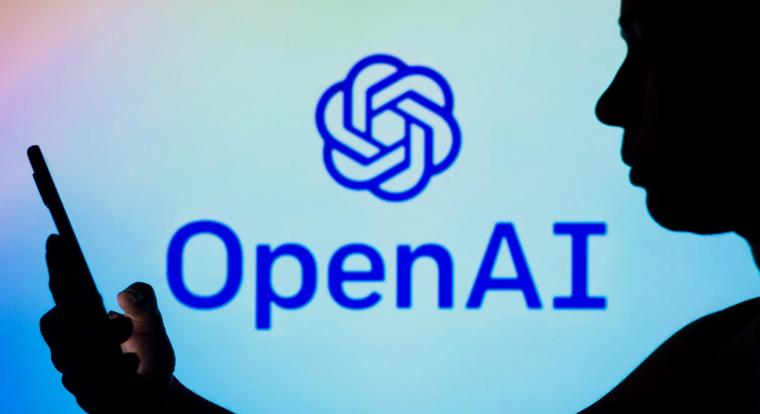 Belépne az okostelefonok piacára az OpenAI