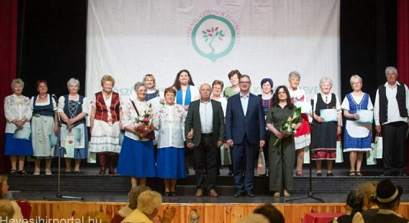 A zene összeköt – A tavaszt köszöntötték a dél-hevesi dalkörök