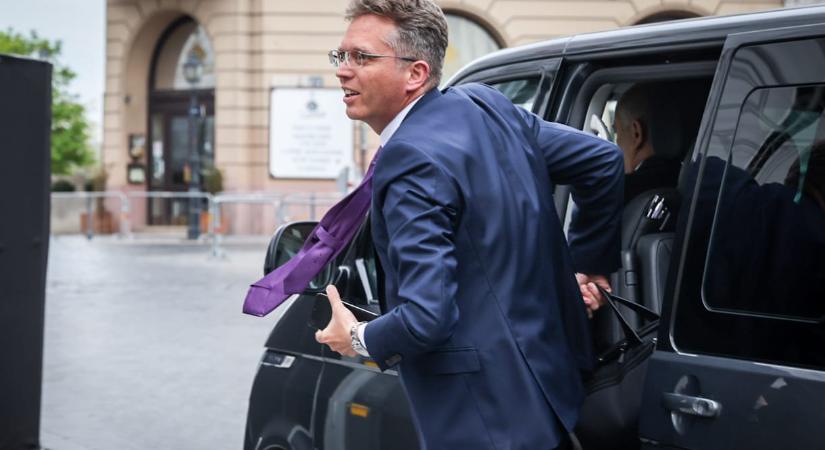 Weyer Balázs a fideszes zenészeknek kiszórt közpénzekről: Csak átfolyatták az NKA platformon az összegeket