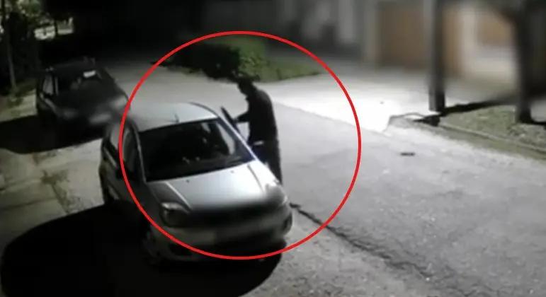 Videó: így lopják el másodpercek alatt az utcán parkoló autódat!