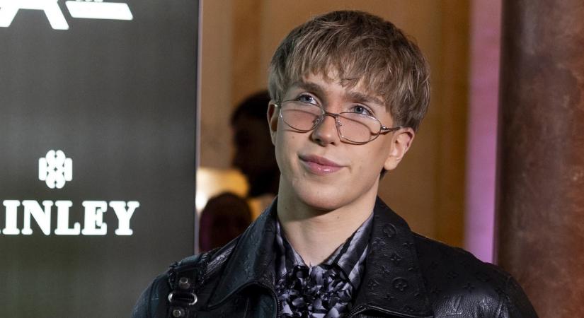 „Mikor legyen felelőtlen az ember?” – WhisperTon életbiztosítást kötött egy randi miatt