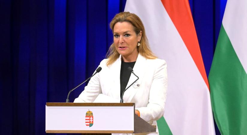 A Fidesz Vitályos Esztert, a KDNP Latorcai Csabát jelöli az Országgyűlés alelnökének,