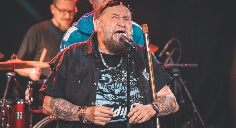 Deák Bill Gyula nem azért kapott százmilliót, mert fideszes, hanem, mert egy művészember