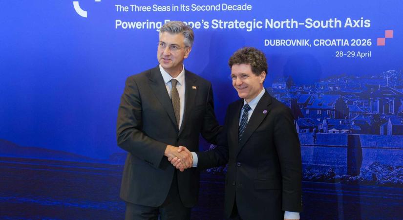 Nicușor Dan: egységes piacként kell működnie a Három Tenger térségének