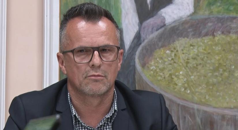Nem mond le a nagyrécsei polgármester