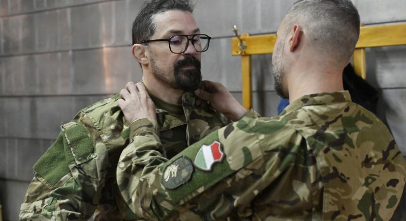 Ruszin-Szendi Romulusz támogatja, hogy Bárdosi „katonai celeb” Sándor leszereljen a hadseregtől