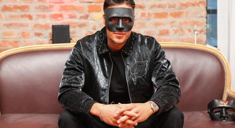 Kiderült, mikor dobhatja el fekete maszkját T. Danny