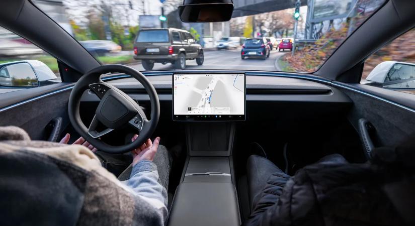 Forradalmi megoldás vagy óriási blöff?! Mire jó a Tesla önvezető rendszere