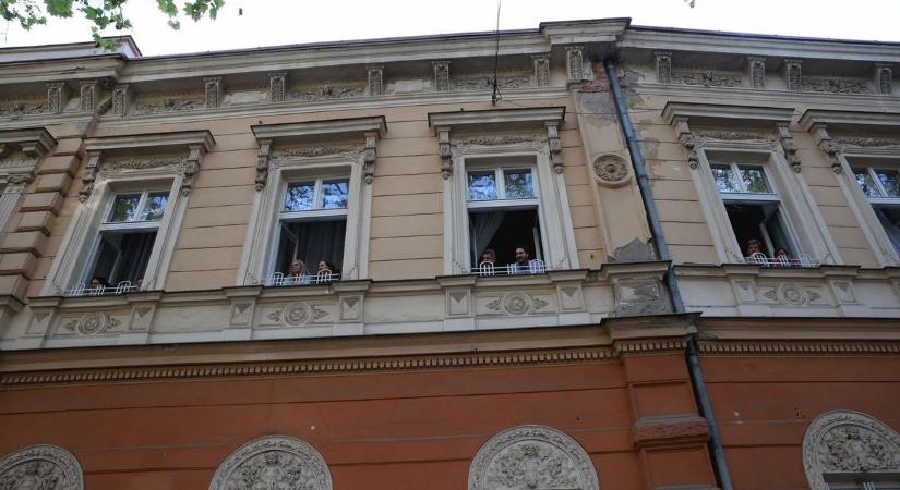 Így zengett a szerenád Miskolc belvárosában – fotókkal, videóval