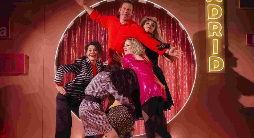 DON IVAN ÉS DONNÁI Jeffrey Lane – David Yazbek: Nők az idegösszeomlás szélén / Kassai Thália Színház