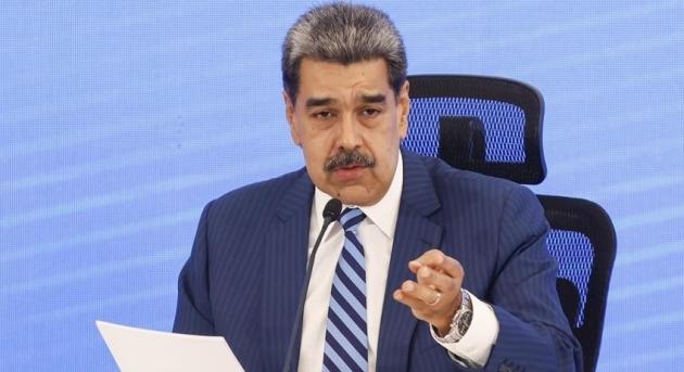 Az USA engedélyezi Maduronak, hogy venezuelai forrásokat használjon fel védekezésre a bíróságon