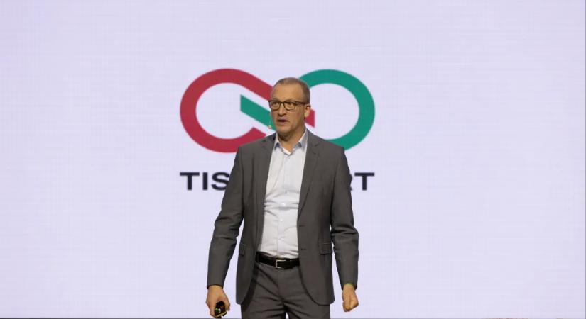 Reagált Tarr Zoltán kinevezésére a Magyar Színházi Társaság