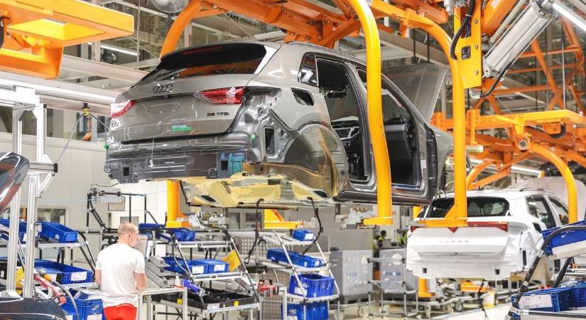 Nagyon kiszúrt az EU a győri Audi-gyárral: leállhat a legendás motor gyártása – egyetlen esély maradt a túlélésre