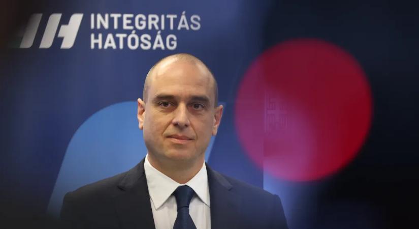 Az Integritási Hatóság hivatali visszaéléssel gyanúsított elnökével fog találkozni az EU csalás elleni biztosa