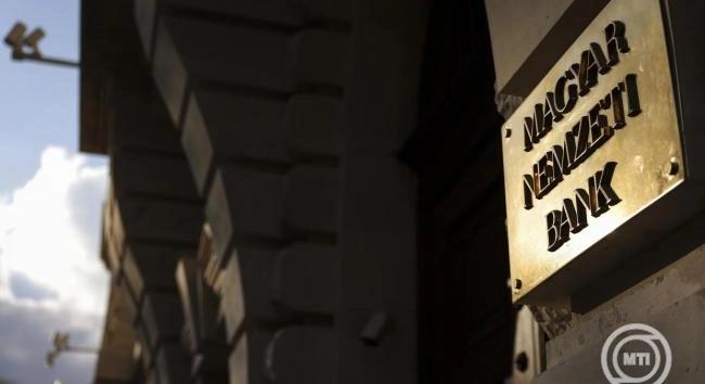 Tartotta a kamatot a jegybank áprilisban