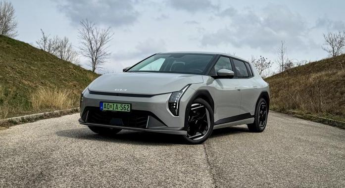 A harmónia új kódja: A KIA EV4 ötajtós változata a stílus és a funkcionalitás metszéspontján
