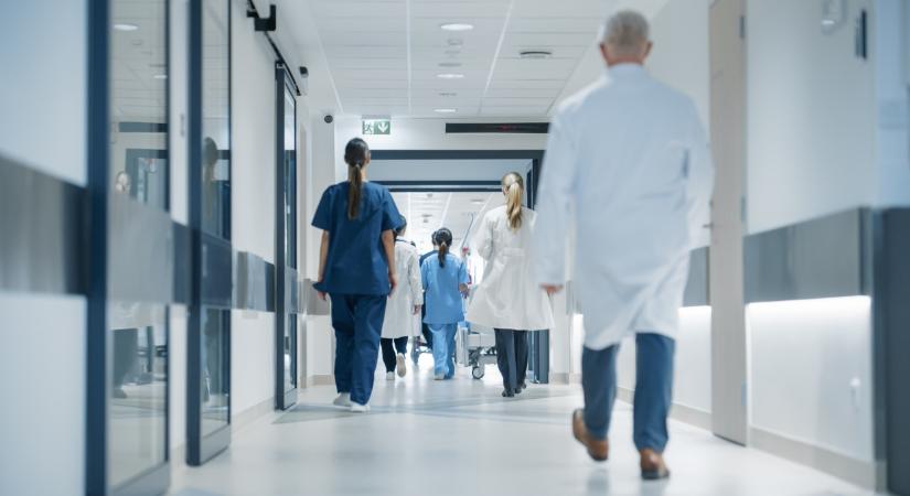 Fajsúlyos változás jön az orvosi rendelőkben: rengeteg beteget érint a Tisza-kormány egészségügyi reformja