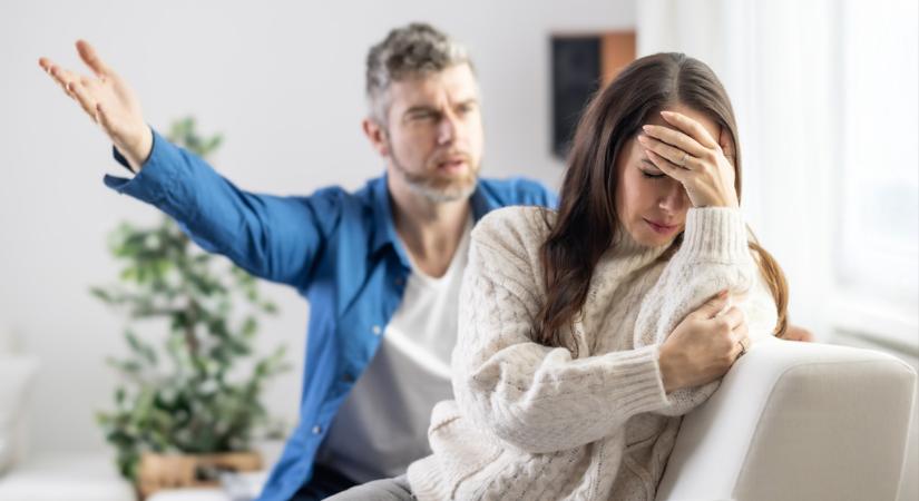 Ha egy férfi folyton veszekedik a párjával, nem véletlen: ez az 5 oka van