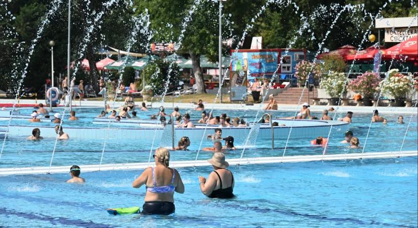 Az energiaárak emelkedése miatt a szokásosnál később nyitnak idén a strandok