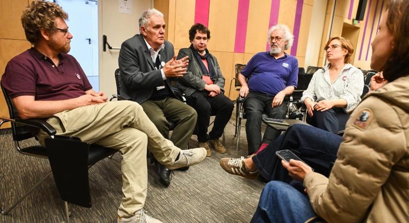 A HUN-REN megszüntetését akarják a kutatóhálózati dolgozók