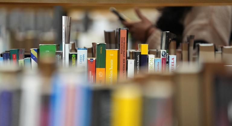 Fordulat a könyvpiacon, ezt kérik a parlamenttől