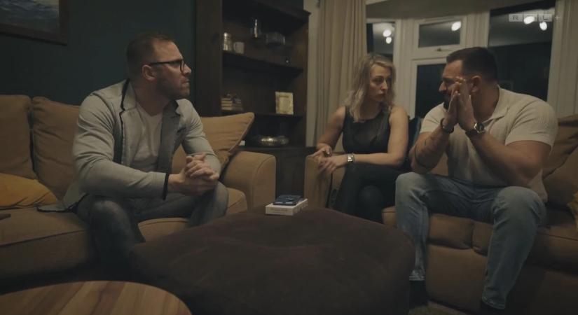 A Határtalan szerelem Krisztije Alex szeme láttára csókolta meg Rolandot