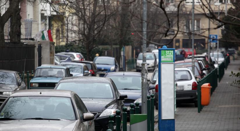 Több mint 115 millióért béreltek tavaly parkolóhelyeket a fővárosi cégek és intézmények