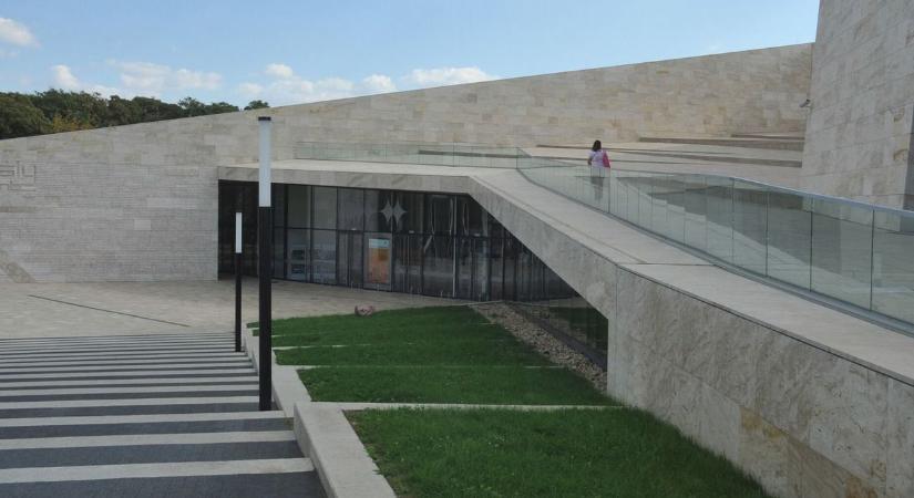 Szerdán a megismerhetjük a Kodály Központ kulisszatitkait és még a csillagos égbolton is kalandozhatunk