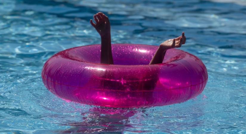 A szokásosnál később nyitnak idén a fürdők