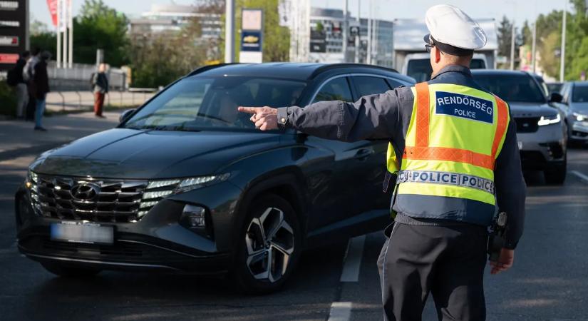Szédületes büntetéseket szabott ki a rendőrség a buszsáv ellenőrzésekor