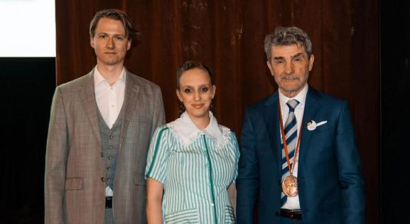 Sodró Eliza és Martinkovics Máté kapta az idei Janikovszky Éva-díjat