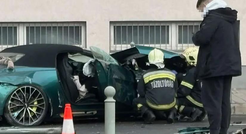 Letöltendőt kér az ügyészség az Aston Martin-os győri gázolóra