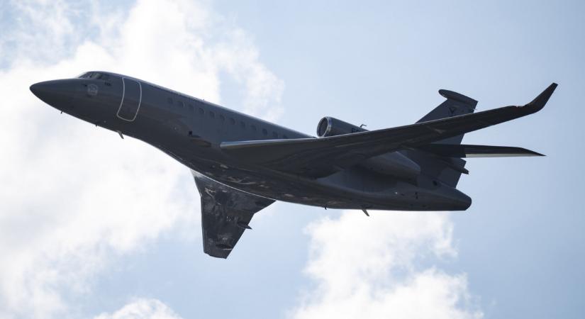 Tényleg nagyüzemben menekítik pénzüket az oligarchák Magyarországról? Ezekben az országokban landolhatnak a milliárdok