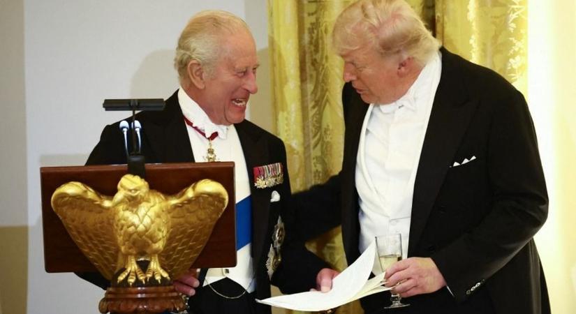 Károly király Trumpnál: a brit uralkodó a Fehér Ház felgyújtásával viccelődött