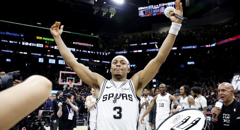 Kilenc éve nem látott magasságokban a 2000-es évek egyik kirakatcsapata