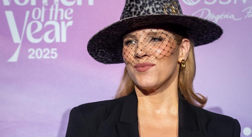 Tóth Vera pont úgy festett Az ördög Pradát visel 2 premierjén, mintha a filmből lépett volna ki