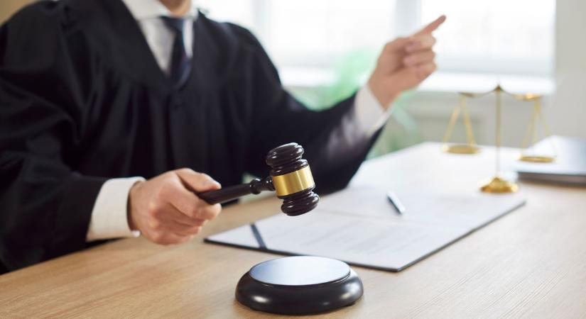 Családi drogbiznisz bukott le Lajosmizsén – egy 15 éves gyereket másfél évig mérgeztek