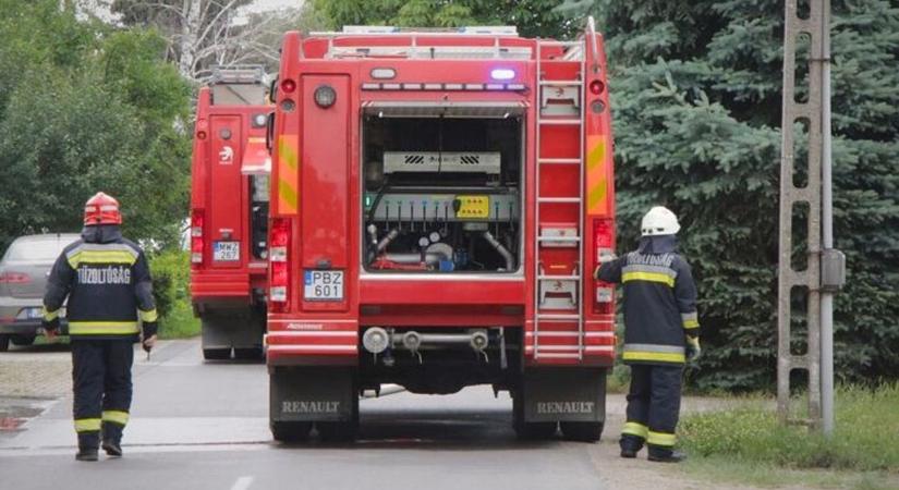 Ételt felejtettek a tűzhelyen Celldömölkön, rohantak a tűzoltók