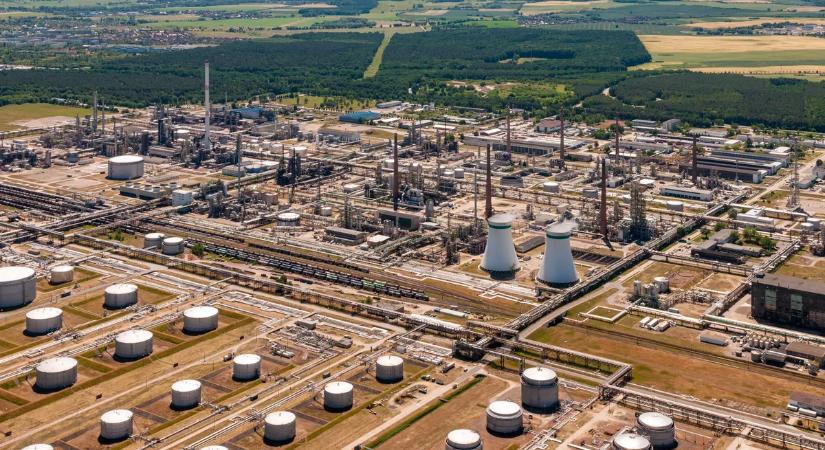 Az oroszok tényleg meglépték: elterelték az olajat a Barátság vezetékből