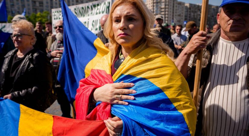 A román kormányzat alsóbb szintjeiről is távoztak a PSD tisztségviselői