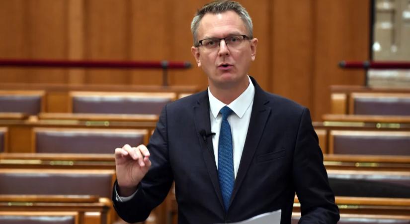 Rétvári Bence: Az elmúlt 16 évben Magyarország a saját lábára állt