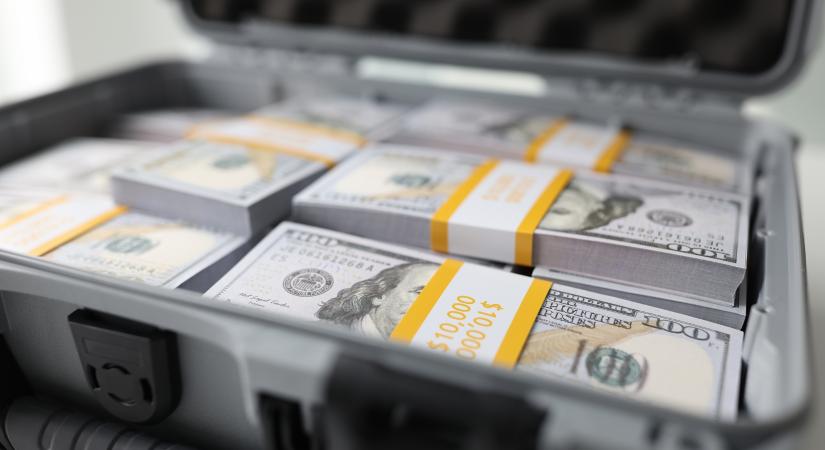 Presse-jelentés: Sok korrupcióvadásznál megszólaltak a vészcsengők a NER-oligarchákról terjedő pletykák miatt